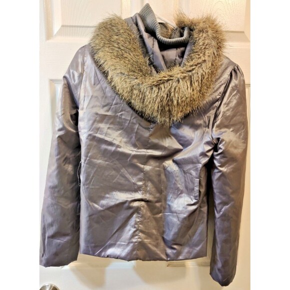 Woman's Old Navy Gray Faux Fur Lined Hood Jacket Sz M Zip Up And Button Up Front - Picture 2 of 6